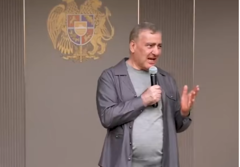 «Զադնի դնող տղա՞ եմ ես, ինձ սարեր էին խոստանում, կասեի ok, կպրծնեի»․ Սամվել Կարապետյանը՝ աջակցին