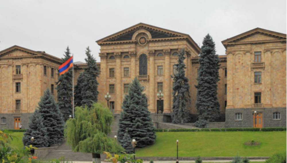 Հիմա. Թեժ նիստ ԱԺ-ում. ուղիղ միացում