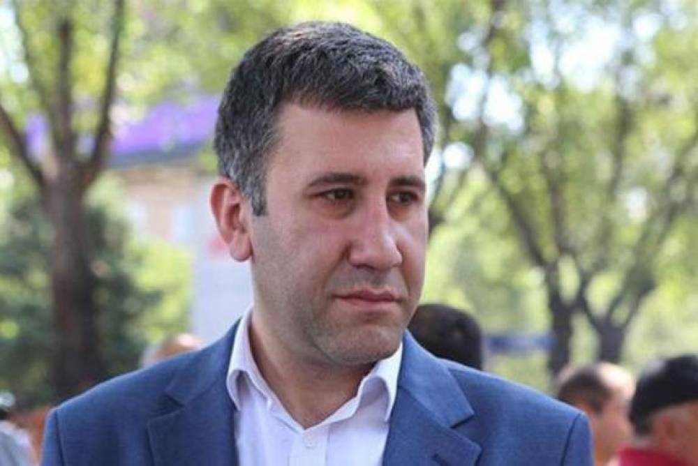 Ի վերջո ո՞րն է ճիշտ՝ վերցնե՞լ, թե՞ չվերցնել մանդատները. Ռուբեն Մելիքյան