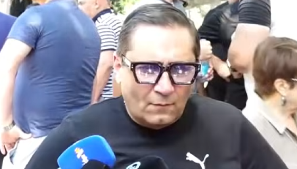 Բա դուք գետինը չեք մտնո՞ւմ. Աբովյանը՝ ՔՊ–ականներին