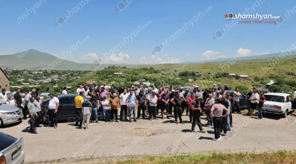 Լարված իրավիճակ՝ Կոտայքի մարզում. Գեղաշեն գյուղի բնակիչները դիմում են ՀՀ վարչապետին՝ պահանջելով մեկընդմիշտ փակել գյուղը թունավորող ավազի հանքի շահագործման թեման