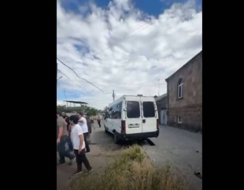 ՆԳՆ-ից ասում են՝ քարոզարշավի ժամանակ ընդդիմադիրներին դիտավորյալ վրաերթի ենթարկած սադրիչ վարորդին ձերբակալել են