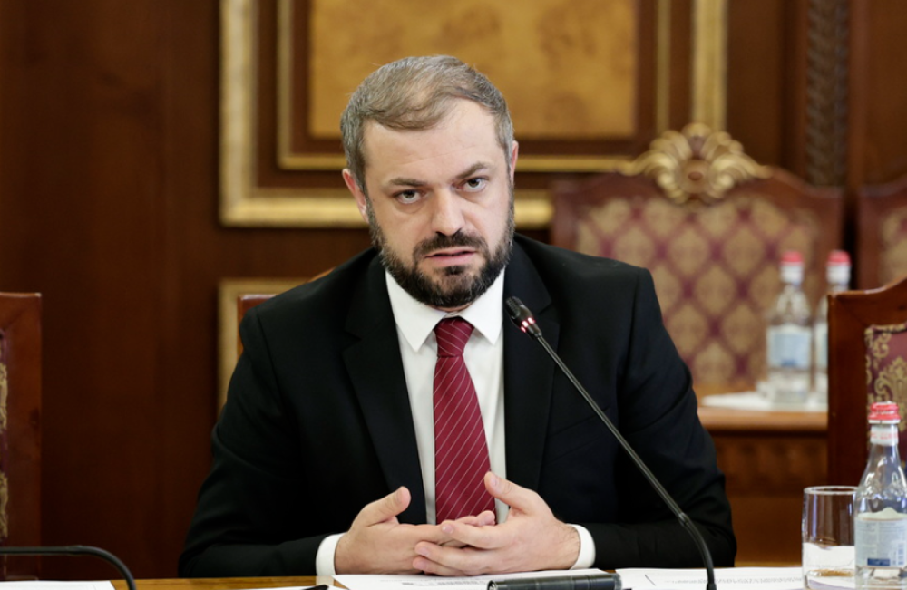 Փաշինյանի ու Պուտինի միջև ջերմ զրույց է եղել, բոլոր հարցերը կլուծվեն. Պապոյան