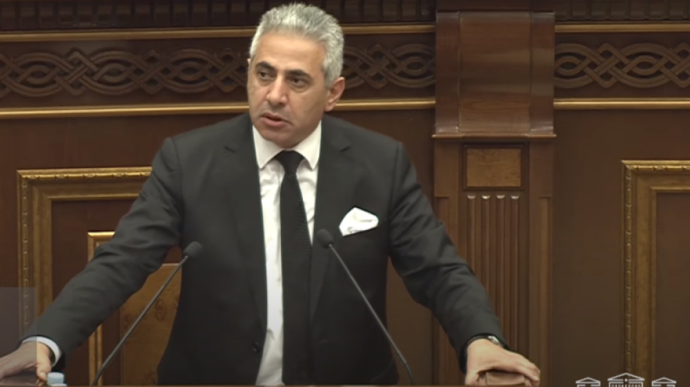Էդգար Ղազարյանը՝ ԱԺ փոխխոսնա՞կ. ընդդիմության քննարկումները շարունակվում են. «Ժողովուրդ»