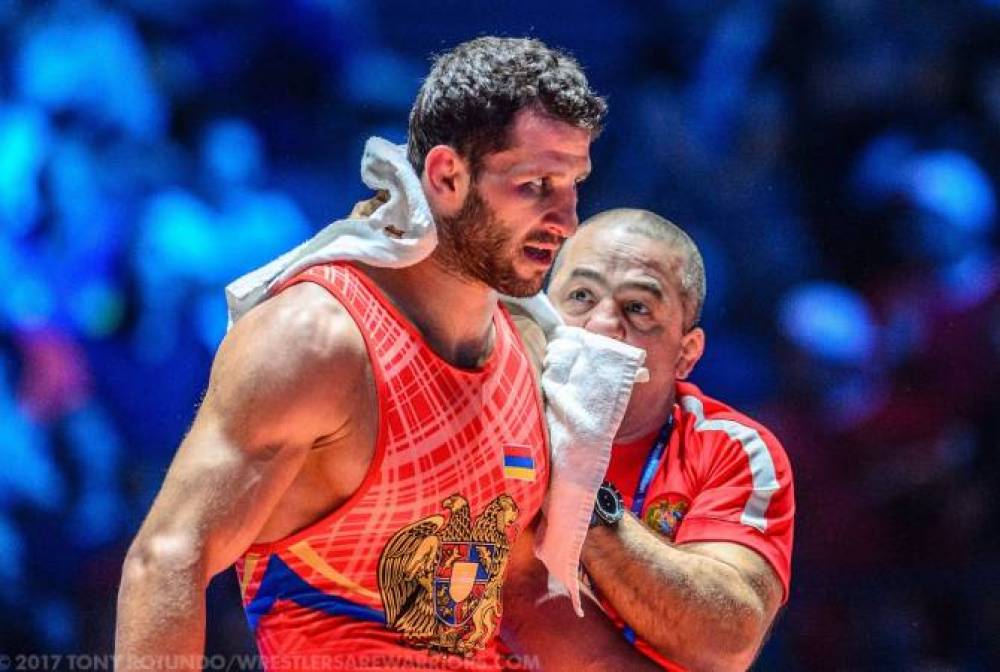 Ըմբիշ Մաքիսմ Մանուկյանը դուրս է եկել Բուլղարիայի մրցաշարի եզրափակիչ