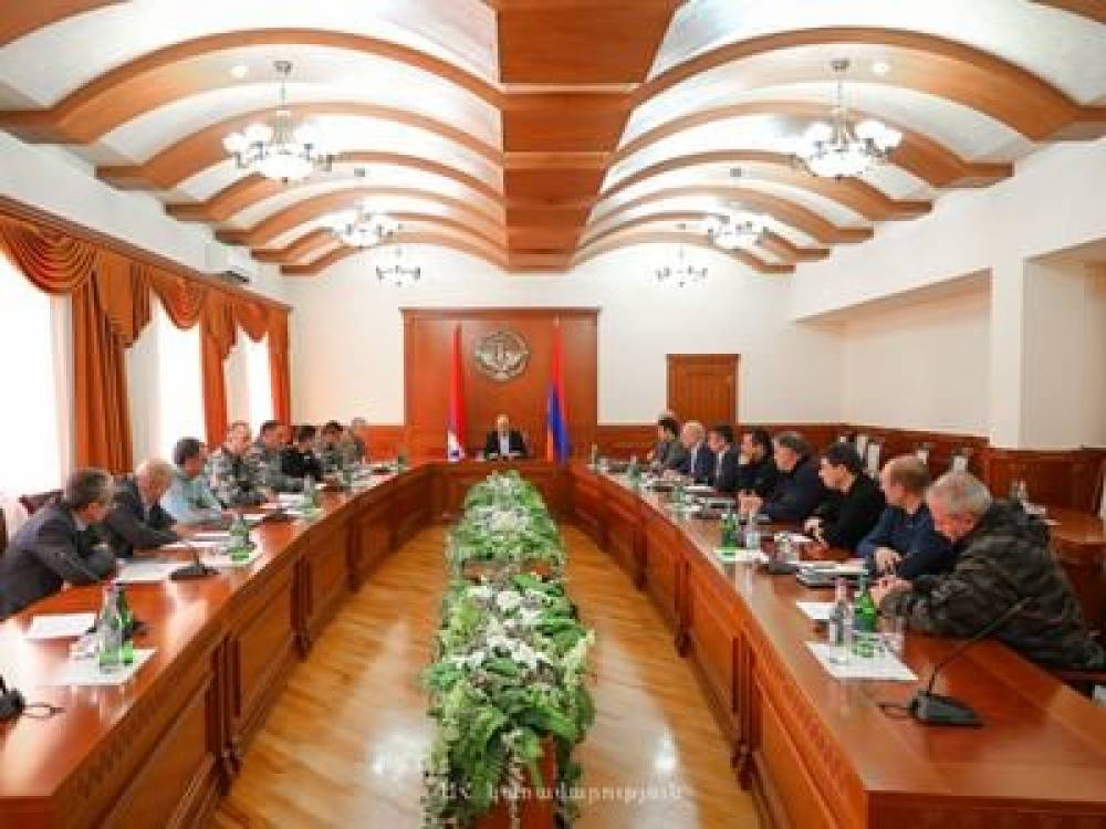 Արտակ Բեգլարյանը հրահանգել է գնահատել Փառուխից և Խրամորթից տարհանված ընտանիքների կարիքները և ցուցաբերել աջակցություն