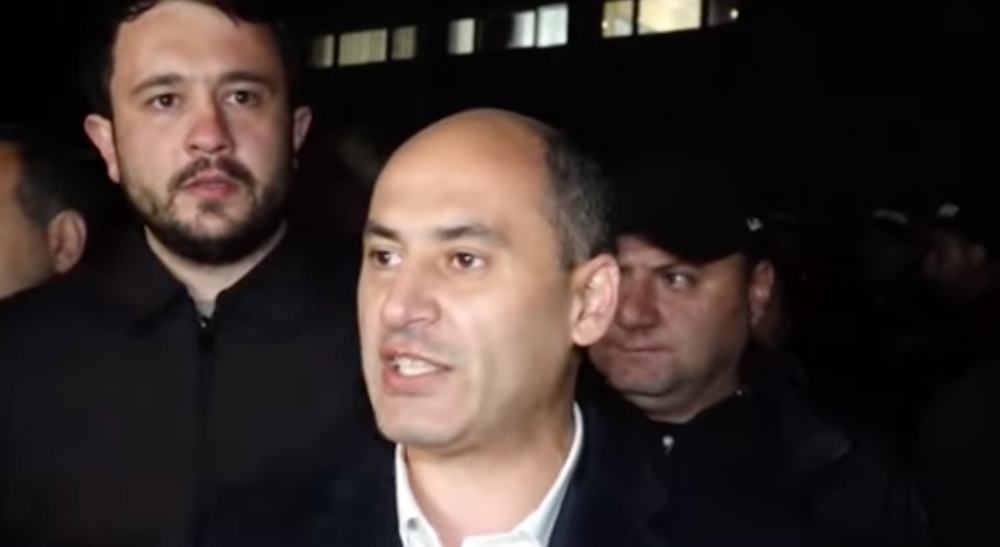 Վարդան Ղուկասյանի անունը տվեցի, հորս ու տղուս բռնեցիք, 2 թոռներիս արցունքների համար պատասխան կտաք