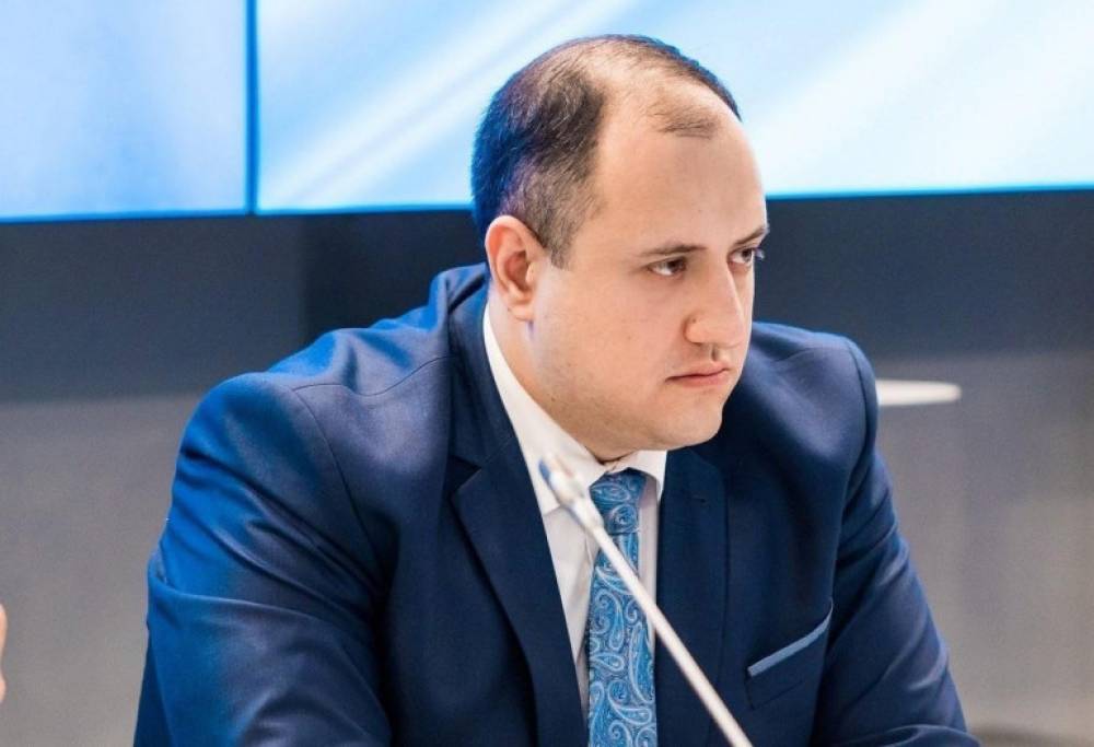 Սարիկ Մինասյանն անում է այն, ինչ անում է «վեցնոցը»՝ դավաճանությունը քողարկել մտացածին վատով․ Միհրան Հակոբյան