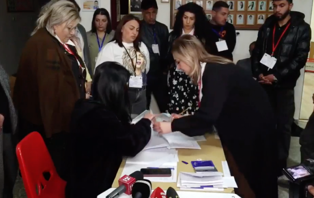 #ՀՐԱՏԱՊ. ԳՅՈՒՄՐԻՈՒՄ ՍԿՍՎԵԼ Է ՁԱՅՆԵՐԻ ՀԱՇՎԱՐԿԸ. ՈՒՂԻՂ ՄԻԱՑՈՒՄ ԸՆՏՐԱՏԵՂԱՄԱՍԵՐԻՑ