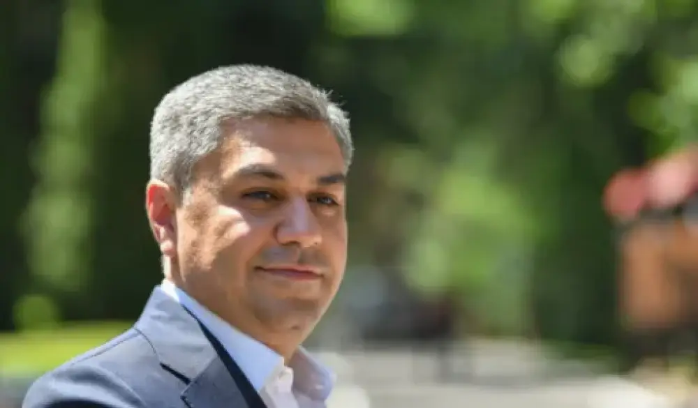 Հատուկ շնորհավորում եմ մեր արցախցի մայրերին, մենք դեռ շնորհավորանքի խոսքեր կհնչեցնենք Արցախից