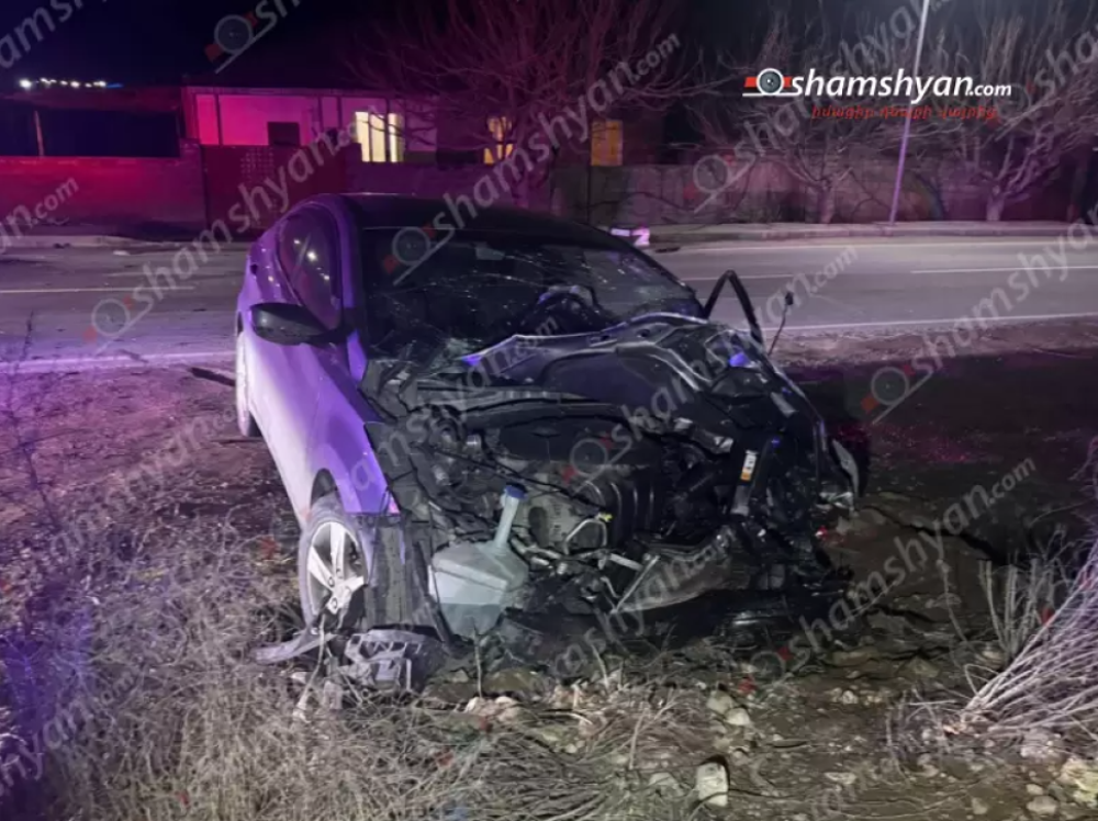 Արմաշում բախվել են «Hyundai Elantra»-ն և «Volvo» բեռնատարը․ վիրավորներ կան