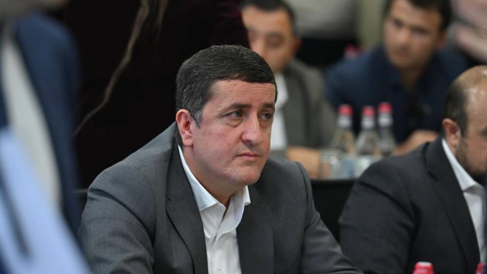 Իրենց իրերը հավաքելու ժամանակն է արդեն․ Ղազինյան