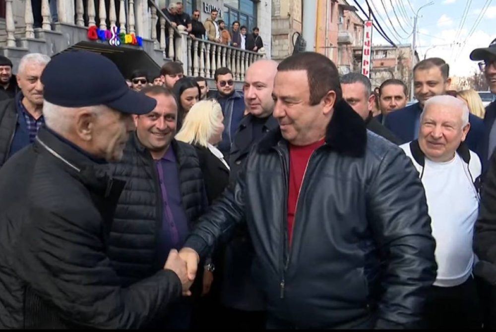 Շարունակելու եմ ակտիվ շփումը մեր հայրենակիցների հետ՝ շրջելով համայնք առ համայնք և լսելով յուրաքանչյուր քաղաքացու կարծիքը. Գագիկ Ծառուկյան (տեսանյութ)