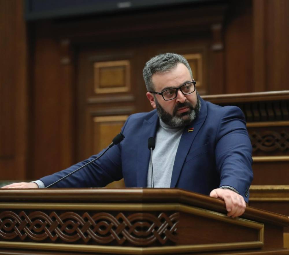 Փաշինյանն ազատ անկման մեջ է, ինքնաոչնչացման ուղին է բռնել. իրեն այդ գործում հաջողություն եմ մաղթում. Գառնիկ Դանիելյան