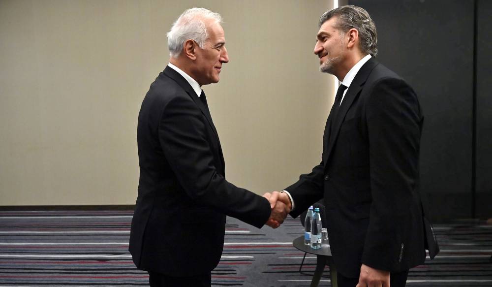 Վահագն Խաչատուրյանն ու Միխեիլ Կավելաշվիլին քննարկել են երկկողմ հարաբերությունները և տարածաշրջանային իրողությունները