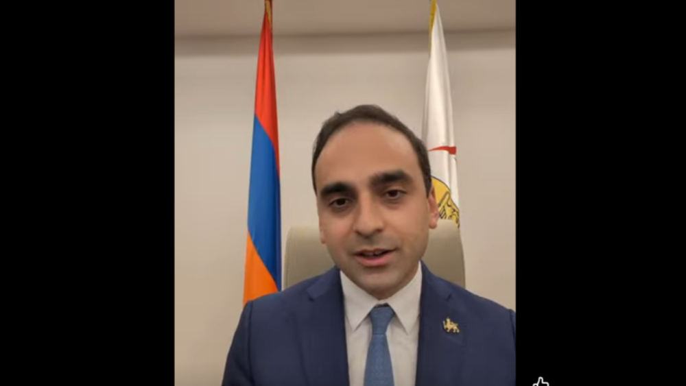 Ի հեճուկս բոլոր արհավիրքներին, երեխաներն այնտեղ շատ լավ ժամանակ են անցկացնում. Ավինյանը՝ ռմբակոծվող Բեյրութում գտնվող հայաստանցի պատանի երաժիշտների մասին