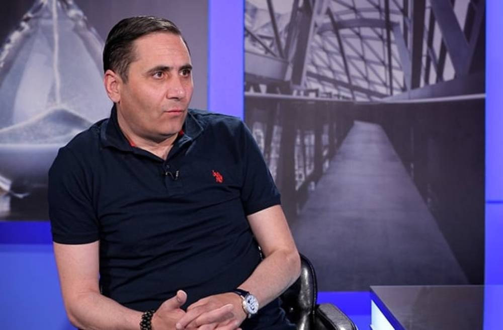 Այսօր հրապարակվում են հարցման թվեր, որոնք ավելի շատ «Դաչա 2» տրամաբանության մեջ են` կառավարական ամառանոցում նկարված. Արման Աբովյան