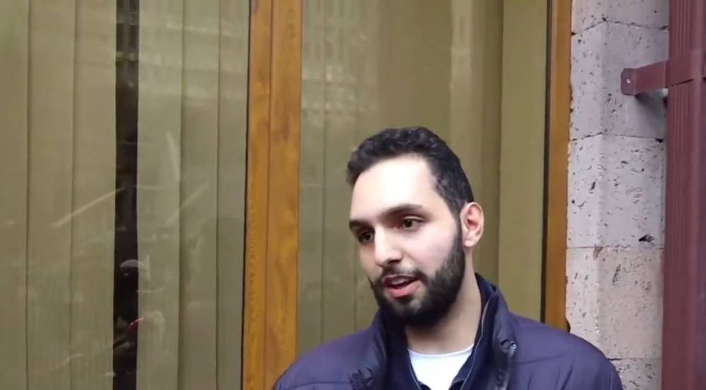 Ձերբակալված երկվորյակ եղբայրներից Միքայել Մինասյանն ազատ արձակվեց, սակայն նրան մեղադրանք է առաջադրվել