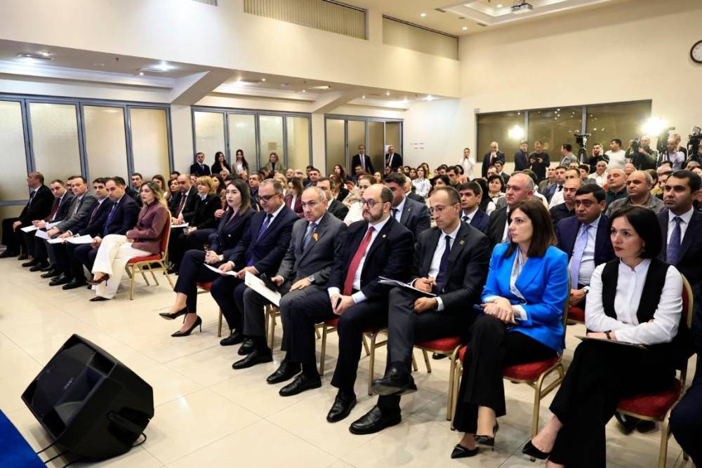 Փաշինյանի հրահանգով արցախցիներ են հավաքագրել․ «Հրապարակ»