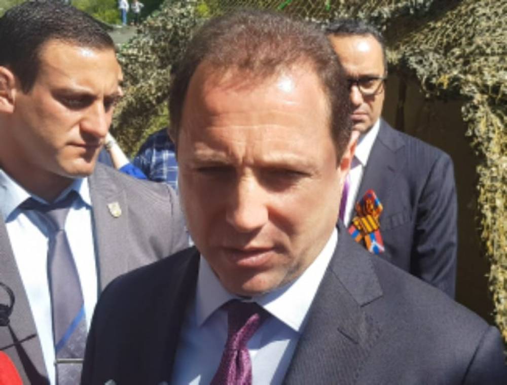 Նախարարը չգիտի՝ ՌԴ֊ն Ադրբեջանին զենք վաճառում է, թե՝ ոչ