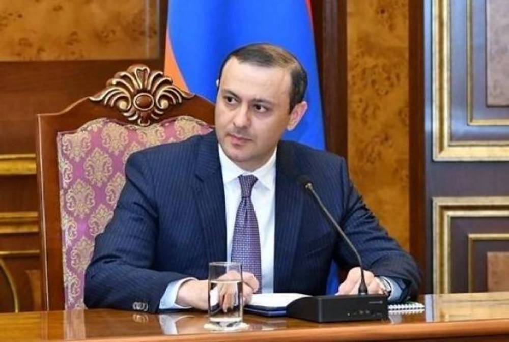 Մենք ելակով չենք զինել բանակը․ ԱԽ քարտուղար.«Հրապարակ»