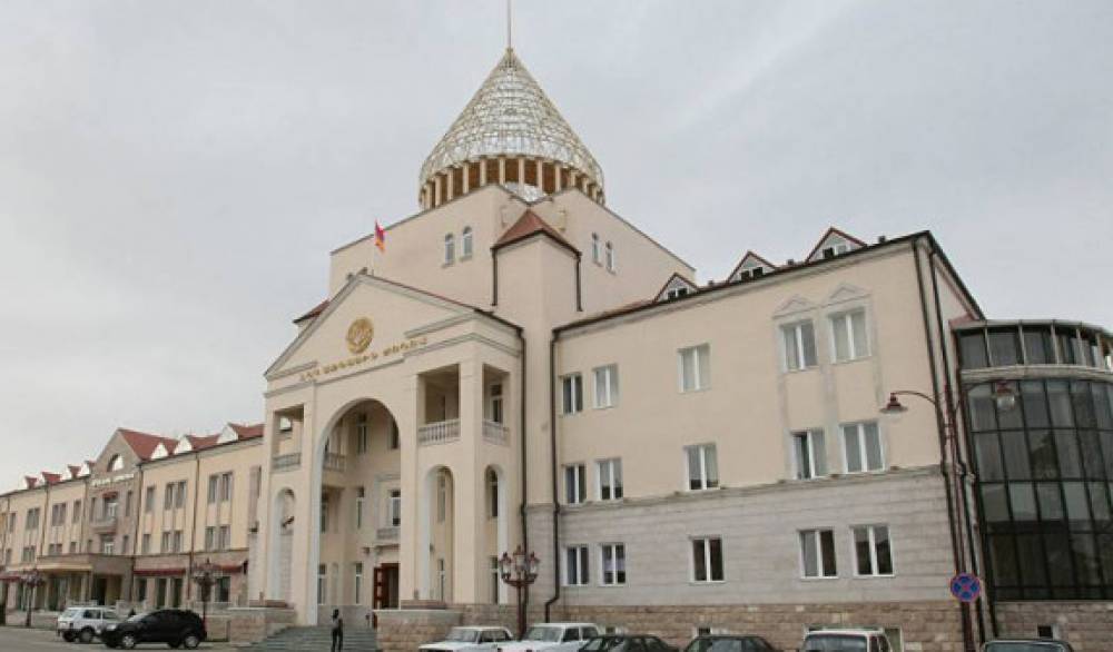 Արցախում հարցաքննվել է 28 պատգամավոր եւ Արցախի նախագահը