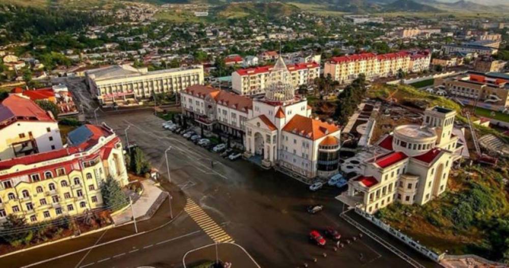 Եթե ուզում ես Booking-ով Ստեփանակերտում հյուրանոց պատվիրել, պիտի գրես Խանքենդի, որ համակարգը հասկանա, թե ինչի մասին ա խոսքը, հասաք ձեր ուզածին վիժվածքներ