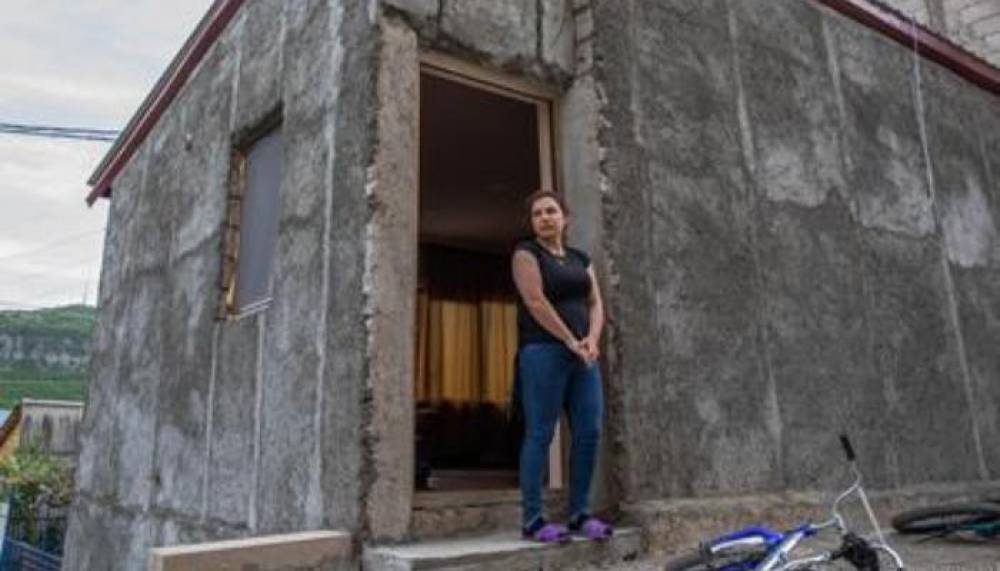 Արցախի կառավարությունը սկսում է տեղահանված ընտանիքներին բնակելի տներով ապահովելու ծրագրի առաջին փուլը