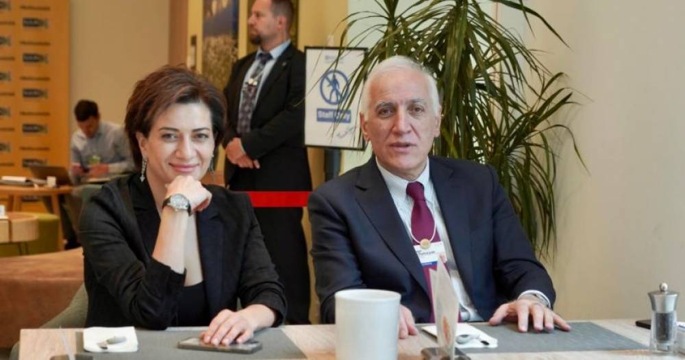 Նախագահ Վահագն Խաչատուրյանի հետ հանդիպումը օրվա ամենահաճելի պահերից էր․ Աննա Հակոբյանը Դավոսում է(լուսանկարներ)