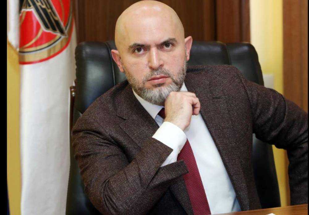 Դավաճանն իր պատգամավորներին օգտագործում է նույն նպատակով, ինչ հռոմեացիք՝ քսիլոսպոնգիումը. փորձում է մաքրել սեփական կեղտերը․ Աշոտյան