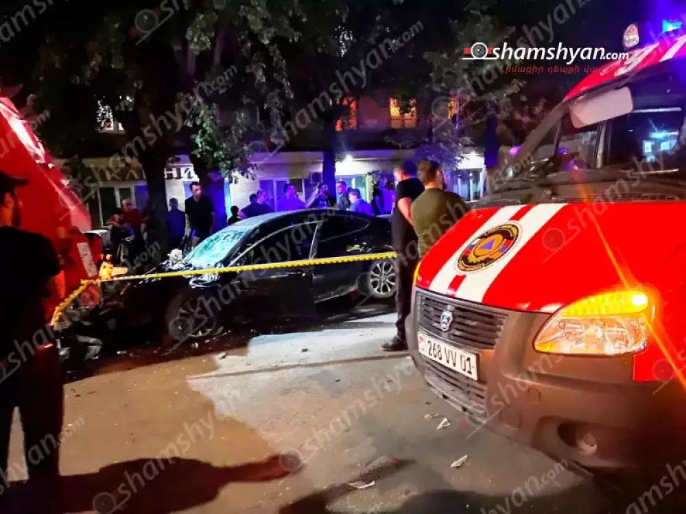 Խոշոր ավտովթար Երևանում. Էրեբունի փողոցում բախվել են Mazda 6-ը, Chevrolet Malibu-ն.բժիշկները պայքարում են վիրավորների կյանքի համար