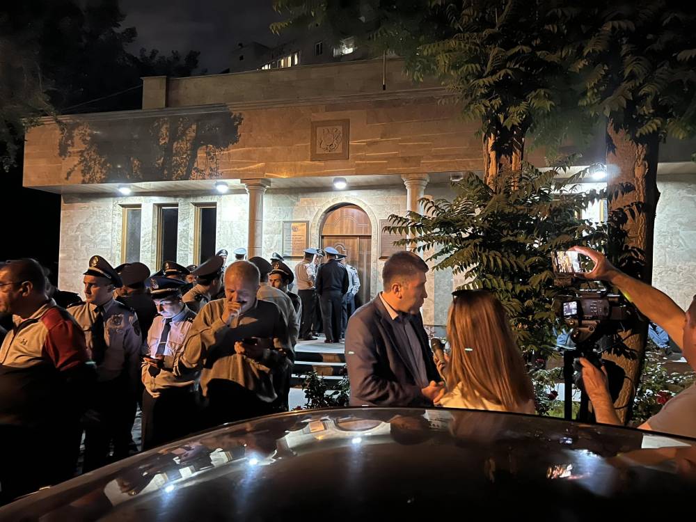 Աշոտ, այ Աշոտ, տատդ էլ ա ստեղ.(լուսանկար)