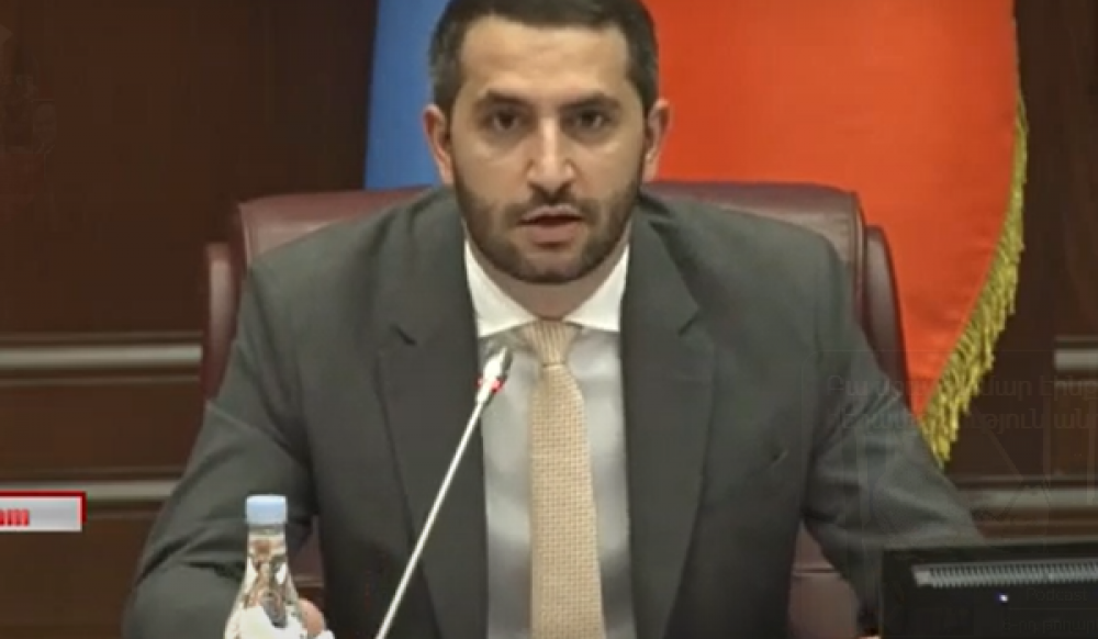 Լռե'ք, ընկերներ, բոլո'րդ լռեք. օրինագծերի ընդունումից հետո Ռուբինյանը զգուշացրեց պատգամավորներին