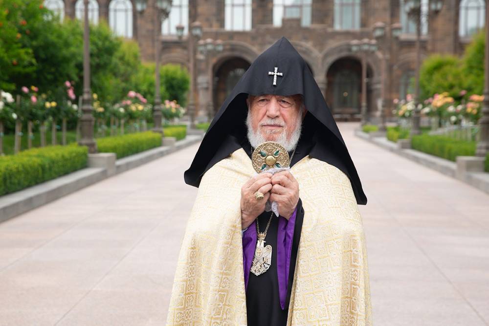 Սուրբ Հովհաննես Կարապետի մասունքը տարվել է Շողակաթի վանք