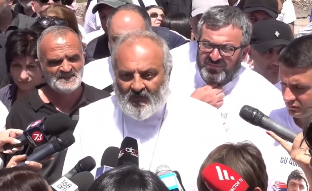 Ադրբեջանական մտահոգությունները և վախերը խոսում են այն մասին, որ մենք ճշտագույն ճանապարհի վրա ենք. Բագրատ սրբազան