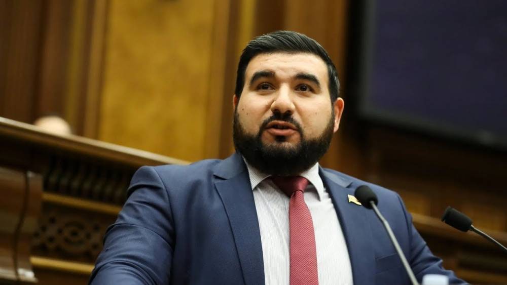 Ինձ թիրախավորում են, որովհետև մեկն եմ եղել այն երեխաներից, ում ծնողը թողել է ընտանիքն ու գնացել. Վահագն Ալեքսանյան (Տեսանյութ)