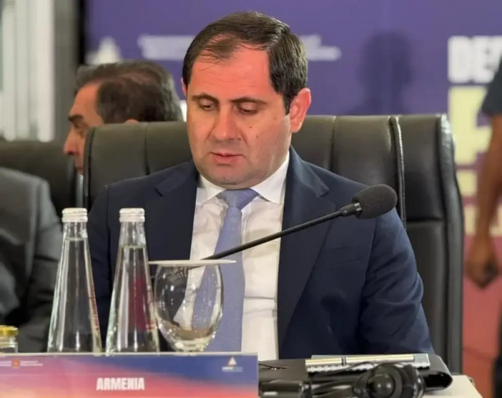 Սուրեն Պապիկյանն իր ելույթում նշել է միջազգային խաղաղապահ գործընթացներին Հայաստանի աջակցության մասին