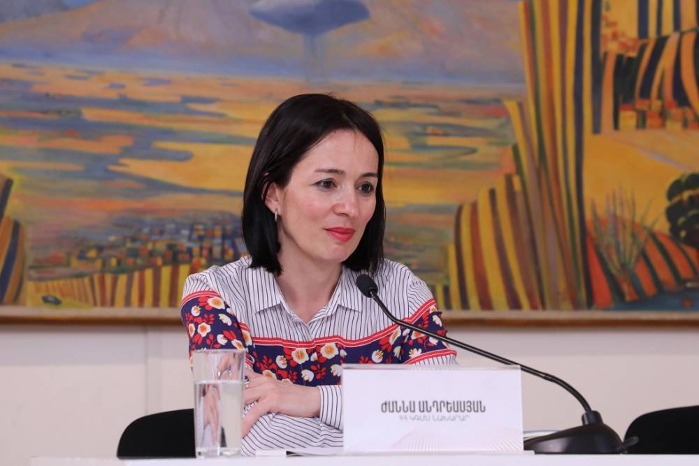 Ծնողների մեծ մասը երեխաներին դաստիարակում է բռնության քարոզով ու ջունգլիների օրենքներով. Նախարար