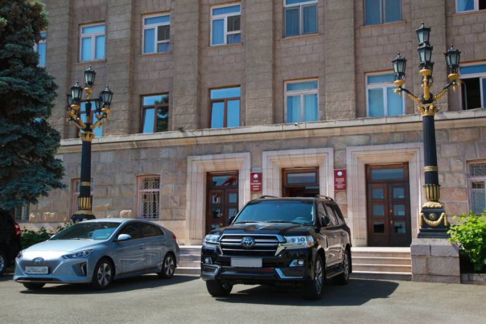 Արցախի նախագահին սպասարկող ավտոմեքենայի գործերը գրեթե մեկ տարի է՝ որևէ ընթացք չեն ստանում. փաստաբան