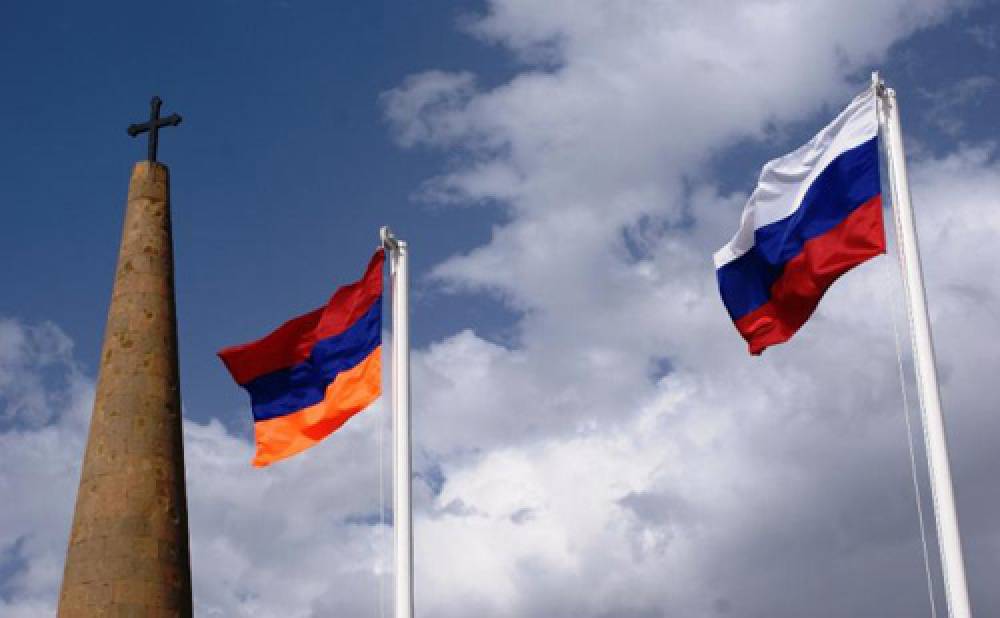 Երևանը մեղադրում է Մոսկվային, սակայն ակտիվորեն ներգրավում է ԱՄՆ-ին ու ԵՄ-ին ներքին գործերում. ինչպես են փոխվում խաղի կանոնները նախընտրական Հայաստանում