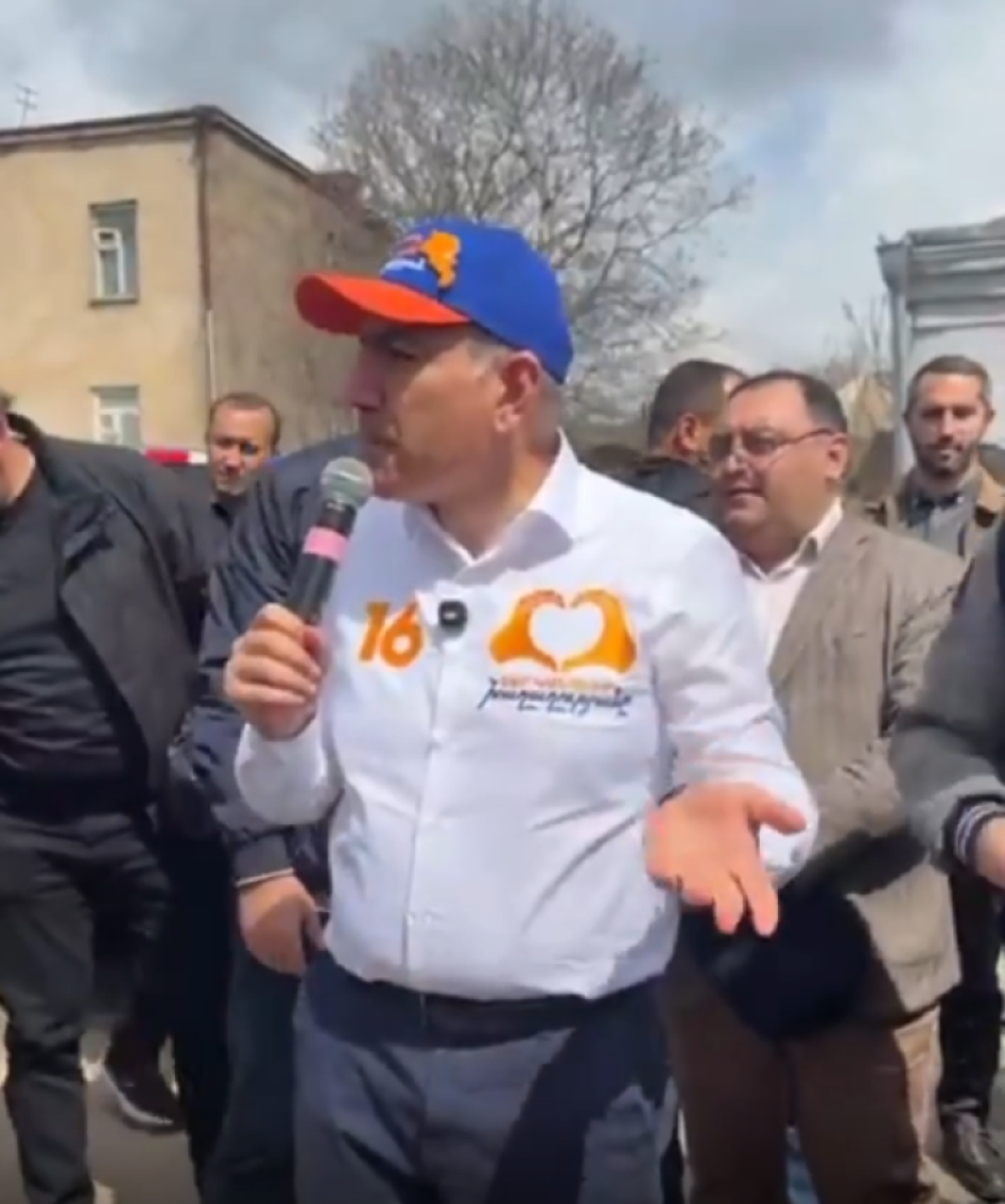 Անգեղակոթի ճանապարհը մեկ Բրեժնևն է ասֆալտ արել, մեկ՝ ես. Փաշինյան (տեսանյութ)
