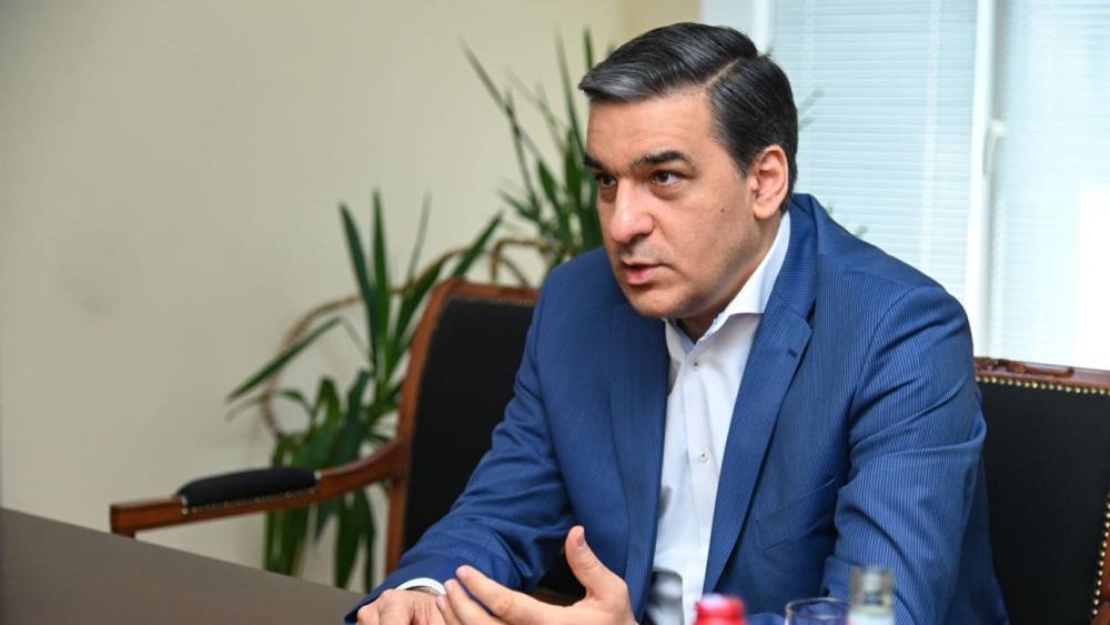 Ամենակարևոր քայլերից մեկը պետք է լինի բանակի ուժեղացումը․ Արման Թաթոյան (Տեսանյութ)