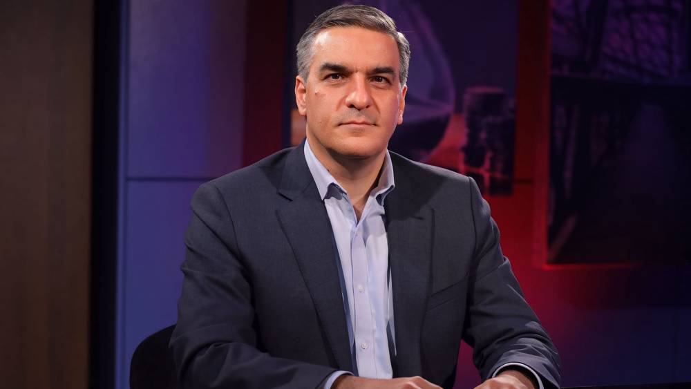 Հիմա. Արման Թաթոյանը թիմակիցների հետ Ապարանում է․ ուղիղ միացում