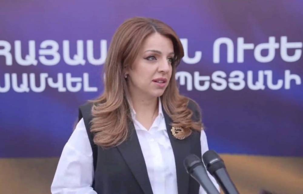 Տիգրան Ավինյանը Լիլիթին ֆոտոխցիկ է նվիրում, սա երկակի ստանդա՞րտ է, թե՞ ոչ. Գոհար Ղումաշյան