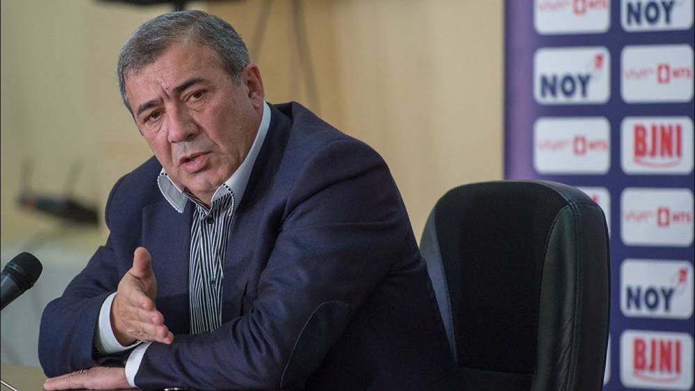 «Ես նրա հետ կվարվեմ այնպես, ինչպես իր սիրելի օլիգարխն էր վարվում իր հետ». Ռուբեն Հայրապետյանն արձագանքում է Ալեն Սիմոնյանի հայտարարություններին. aravot.am
