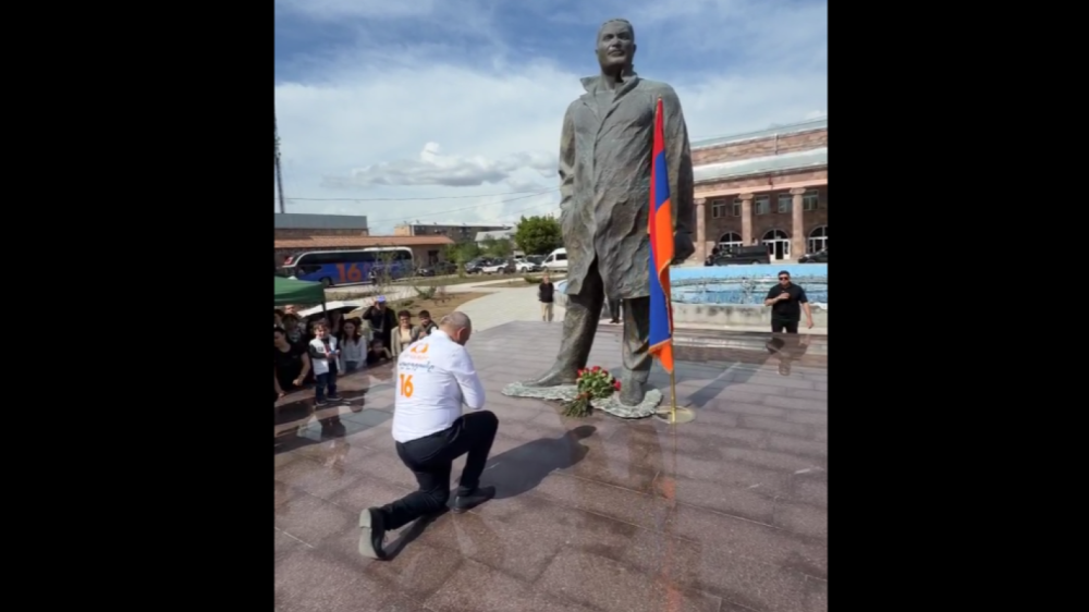 Արարատ քաղաքում սուլոցներ, «Ինչո՞ւ հանձնեցիք Տիգրանաշենը» հարց՝ ուղղված Փաշինյանին