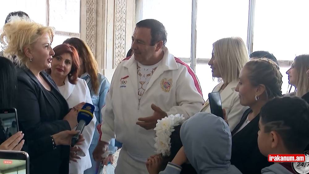 Գագիկ Ծառուկյանը ցույց է տվել Քրիստոսի արձանի կառուցման ընթացքը