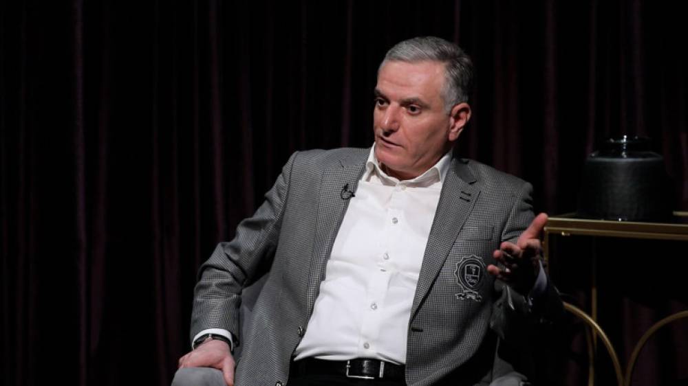 Քարոզարշավի այս փուլում Ալիևն անուղղակիորեն ասում է՝ ով սիրում է Նիկոլին՝ սիրում է նաև Ադրբեջանը