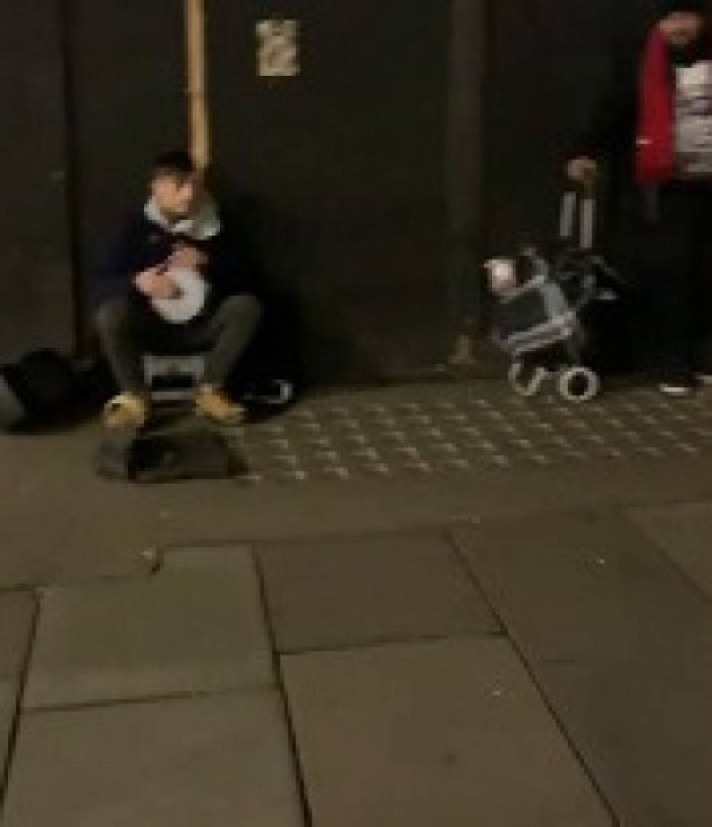 «Մի գնա» հիթը՝ Լոնդոնի փողոցներում (տեսանյութ)