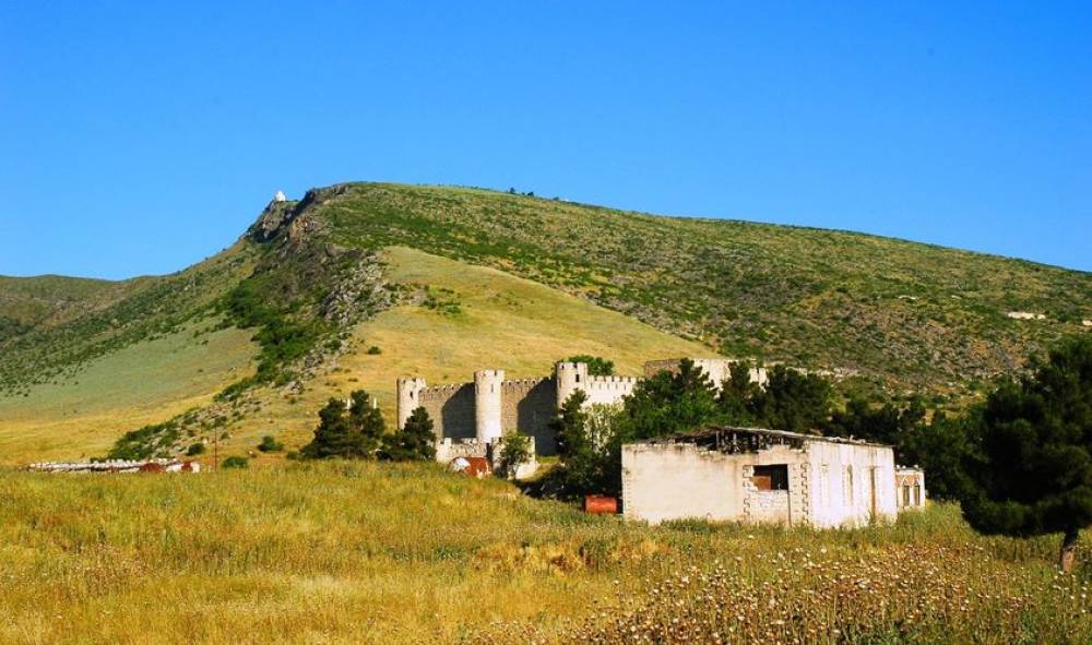 Մշակութային ցեղասպանություն. հրետակոծվել է Տիգրանակերտի հնագիտական ճամբարը. ԿԳՄՍՆ հայտարարություն